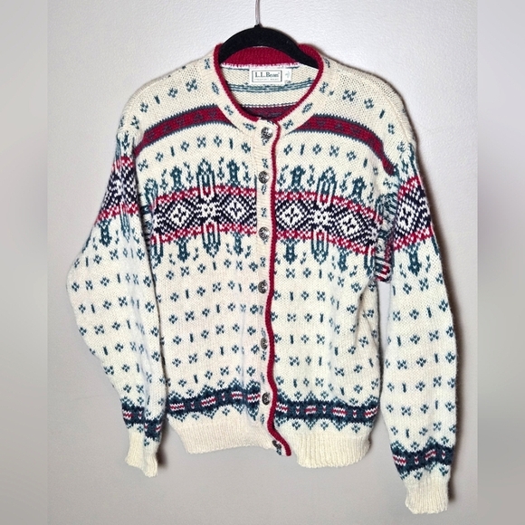 Vintage L.L. Bean Wool Fair Isle Lagenlook Cabincore Button Down Sweater, Small - Picture 1 of 4